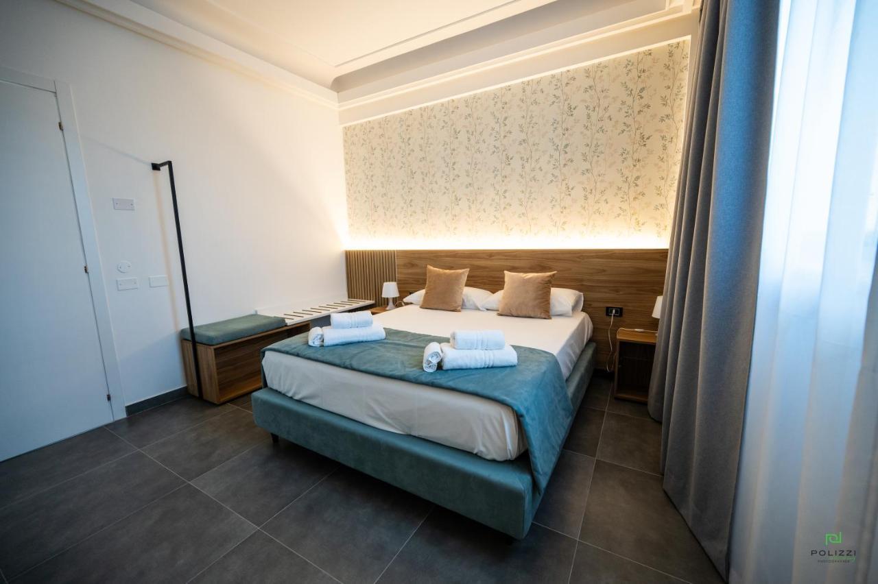 New River Hotel Borgetto Esterno foto